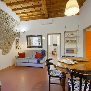  Apartamento Santa Trinita - Flo Italia