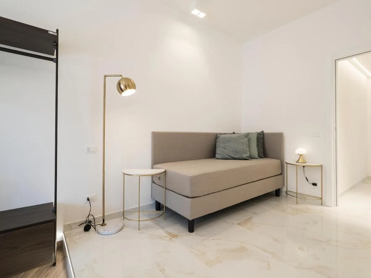 Savoia Rooms Roma Гостевой дом